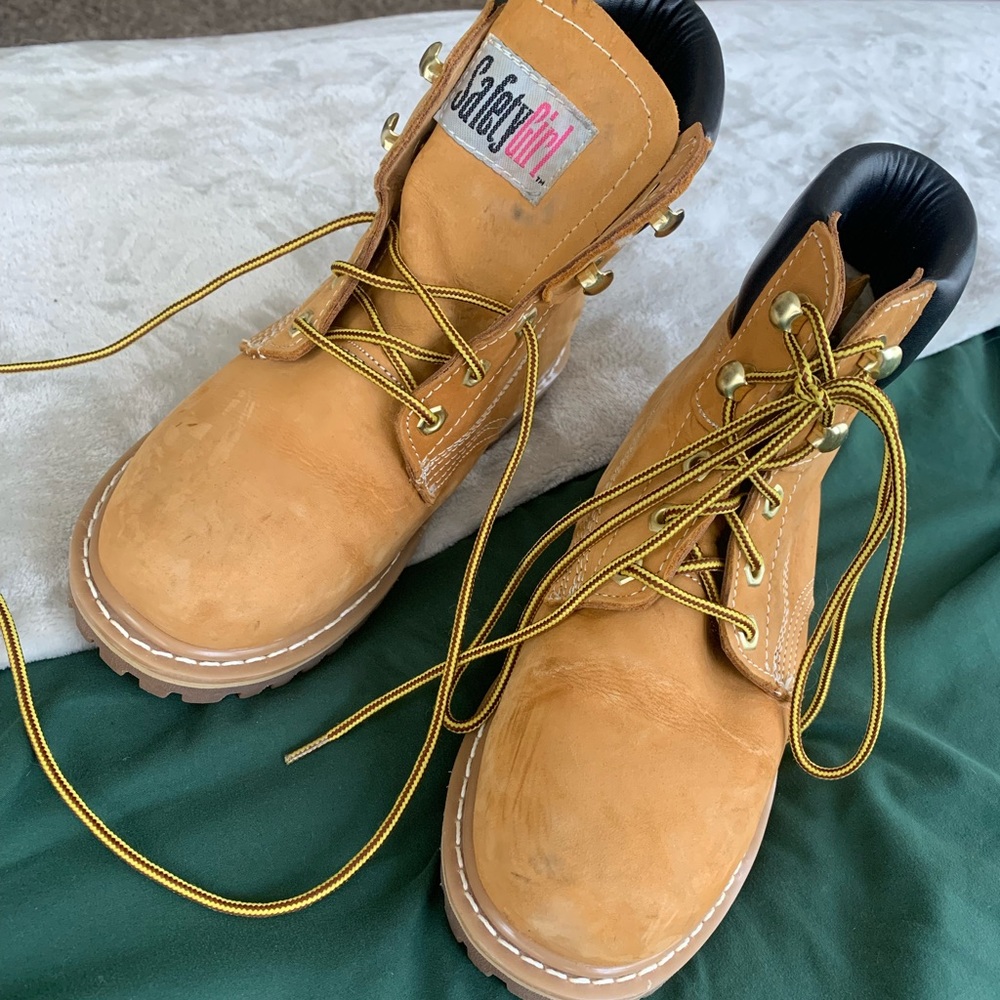Safety girl boots